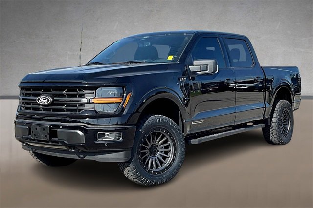 New 2025 Ford F150 XLT w/ Equipment Group 302A MID