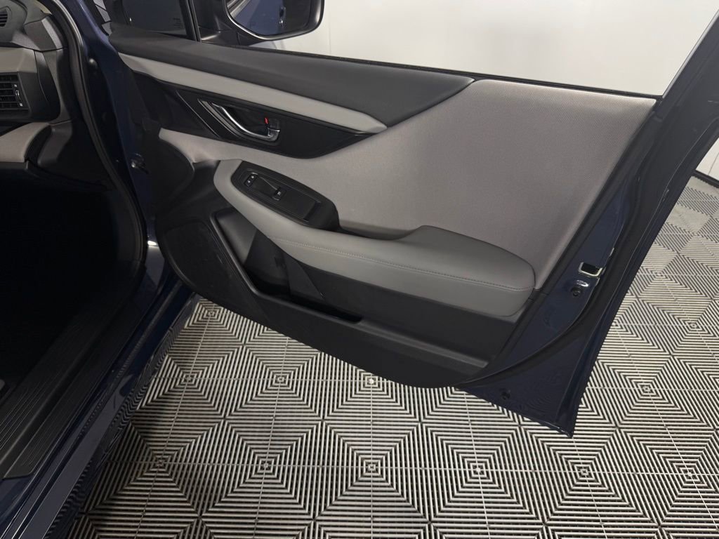 Used 2025 Subaru Legacy Premium image 30