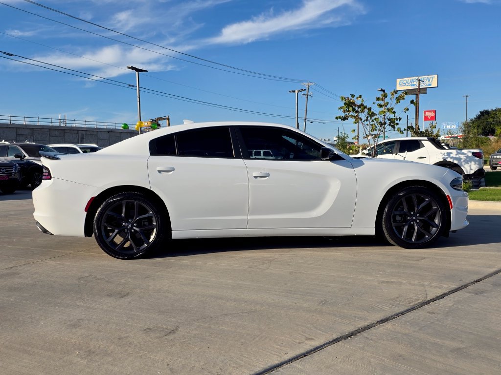 Used 2023 Dodge Charger SXT w/ Blacktop Package RWD image 11
