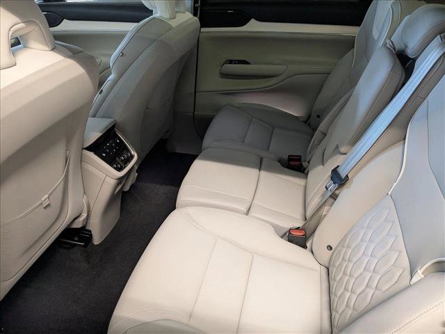 New 2025 Volvo EX90 Plus image 16