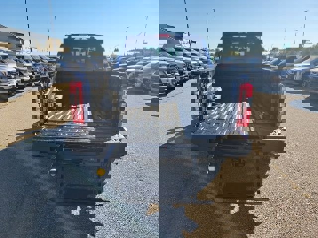 New 2026 Ford F250 Lariat w/ Black Appearance Package image 32