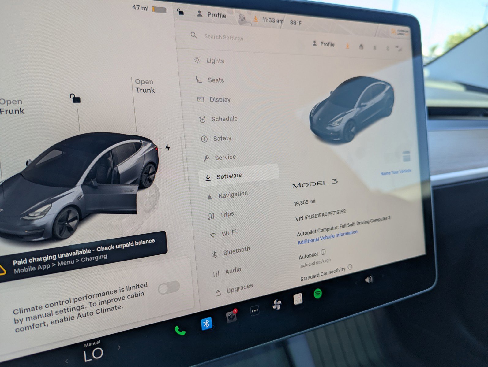 Used 2023 Tesla Model 3 Standard Range image 27