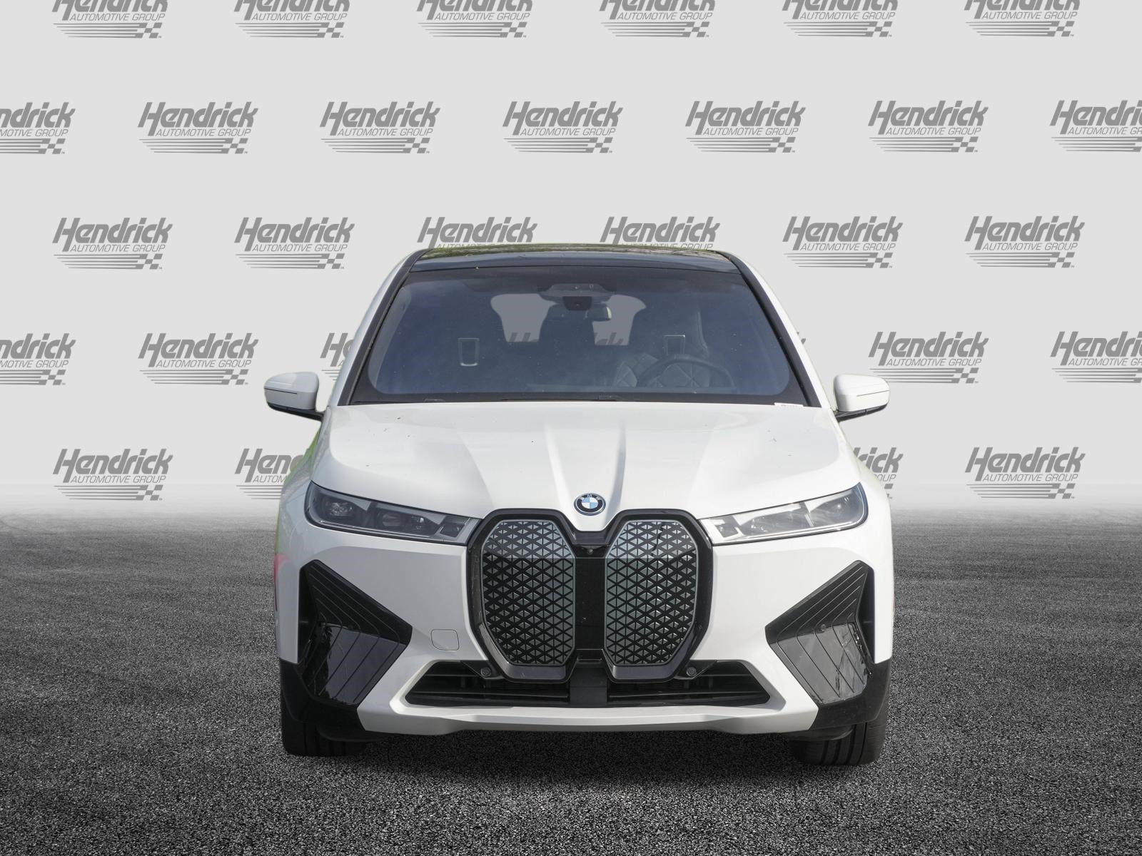 Used 2024 BMW iX M60 AWD/4WD image 3