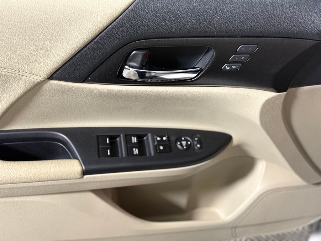Used 2013 Honda Accord EX-L image 22