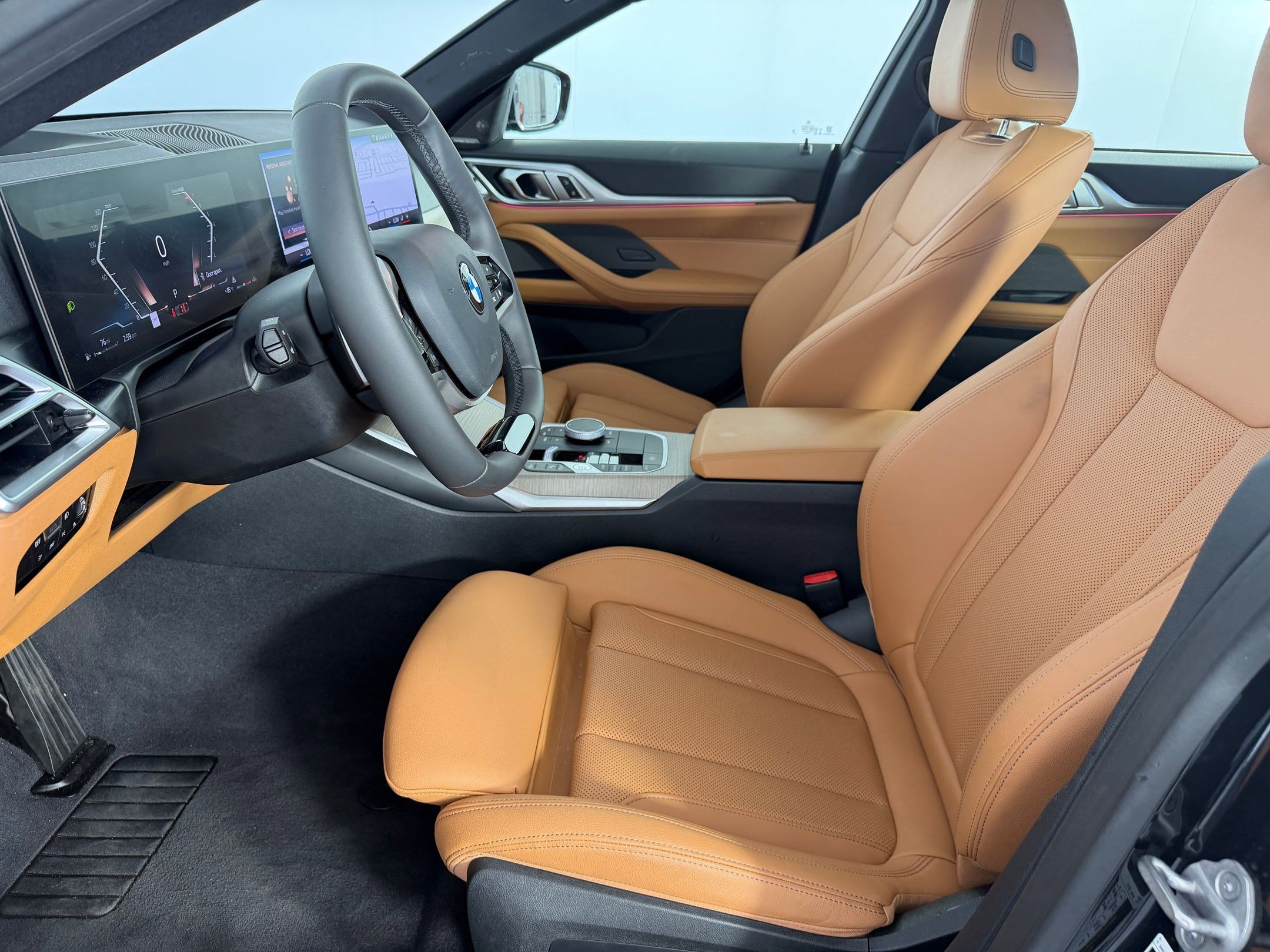 Used 2025 BMW 430i w/ Premium Package image 5