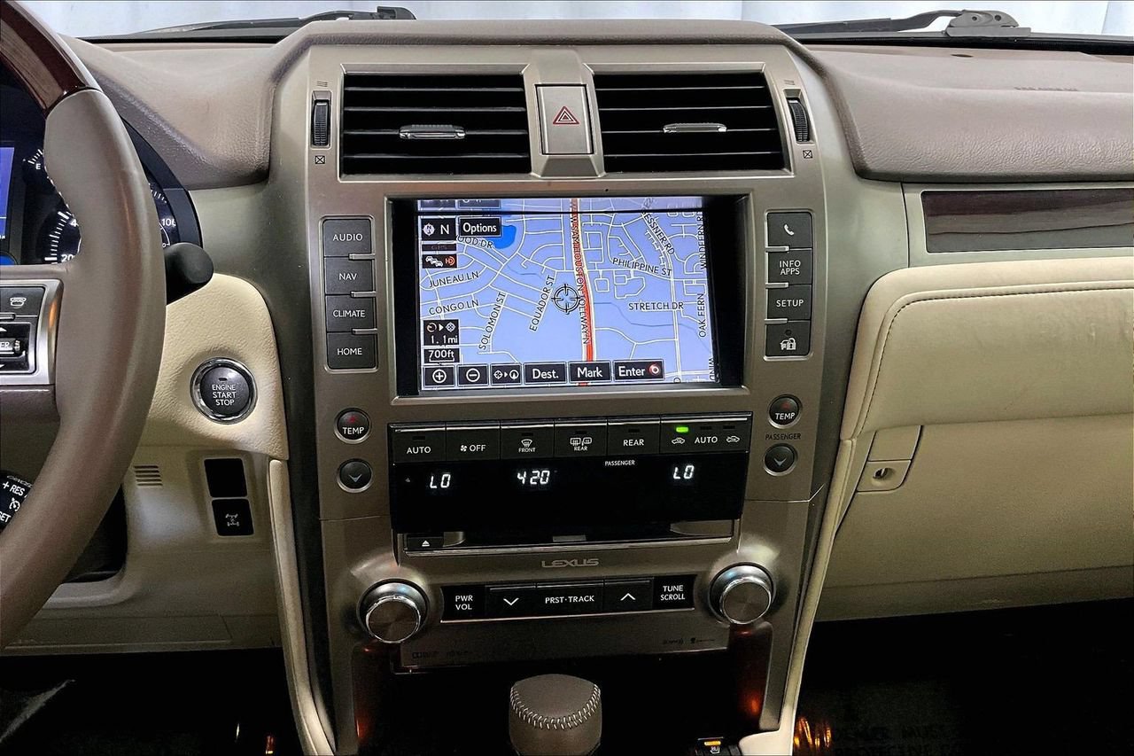 Used 2014 Lexus GX 460 w/ Premium Package AWD/4WD image 5