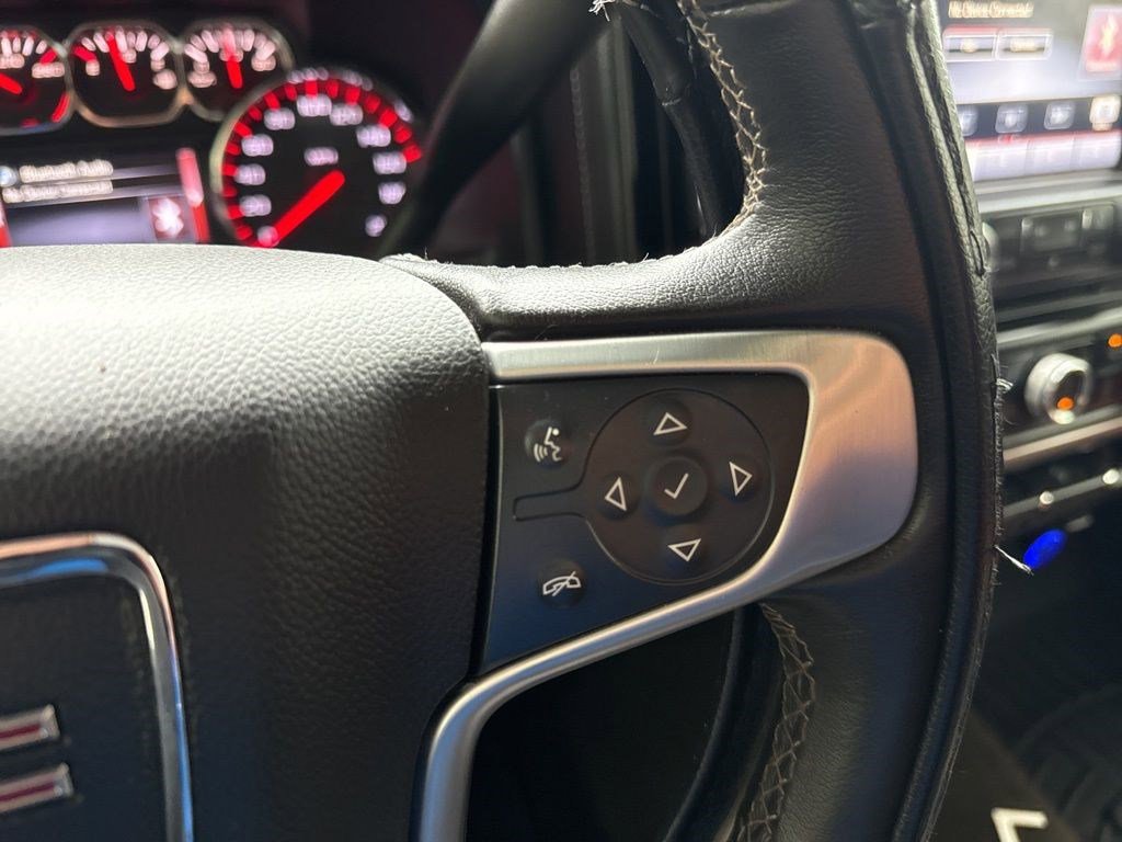 Used 2015 GMC Sierra 1500 SLE image 15