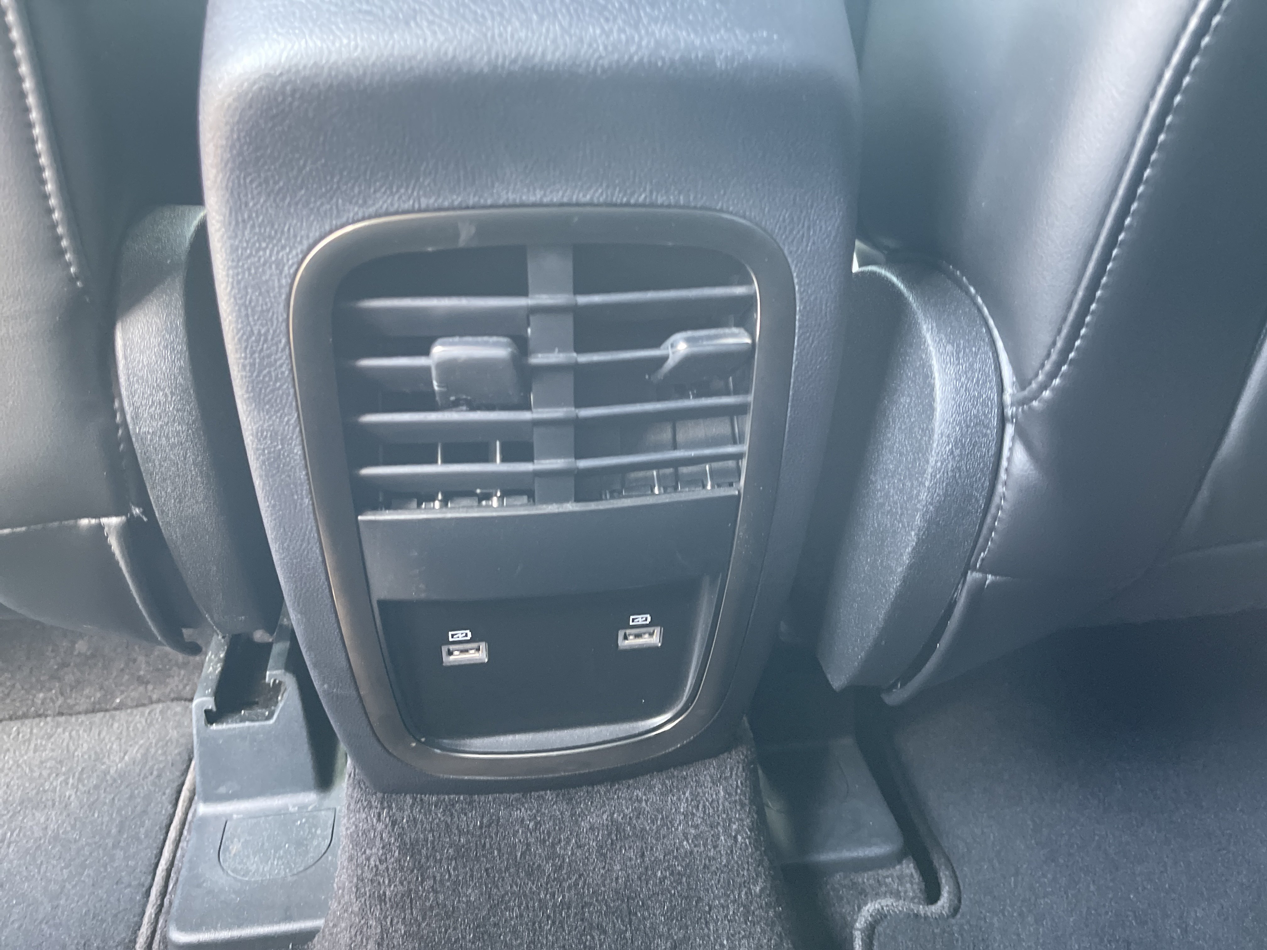 Used 2019 Lincoln MKC Select w/ Select Plus Package FWD image 40