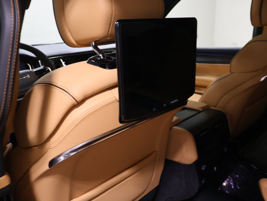 New 2026 Jeep Grand Wagoneer Summit AWD/4WD image 12