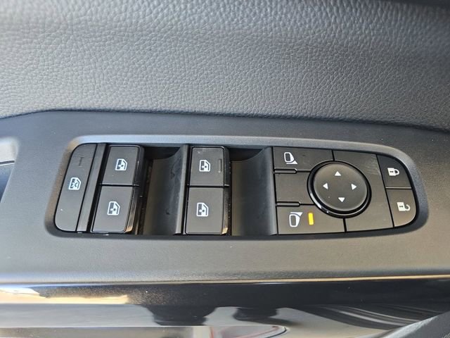 New 2026 Nissan Pathfinder SV FWD image 30