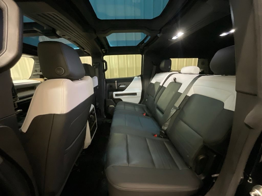 Used 2024 GMC Hummer EV 2X w/ Extreme Off-Road Package AWD/4WD image 11