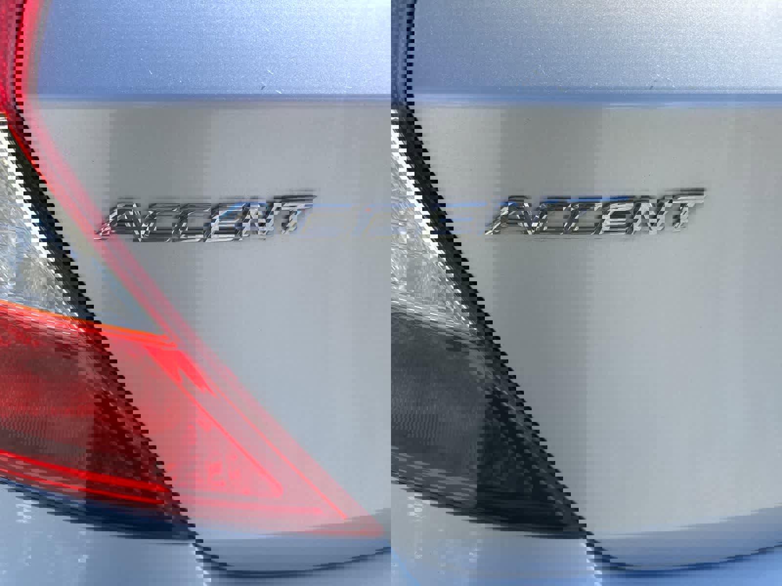 Used 2016 Hyundai Accent SE image 13