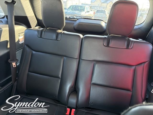 Used 2022 Ford Explorer XLT w/ Equipment Group 202A image 18