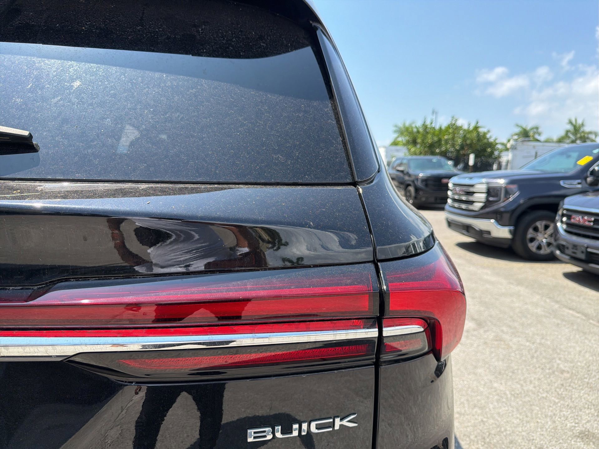 Used 2026 Buick Enclave Preferred FWD image 17
