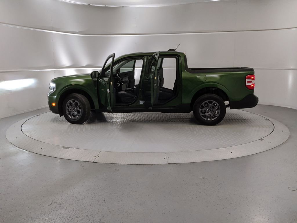 New 2025 Ford Maverick XLT w/ XLT Luxury Package image 11