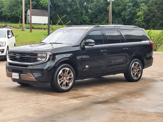 Used 2025 Ford Expedition Max King Ranch AWD/4WD image 3