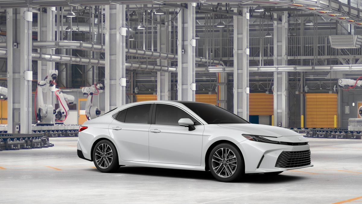 New 2026 Toyota Camry Hybrid AWD/4WD image 16