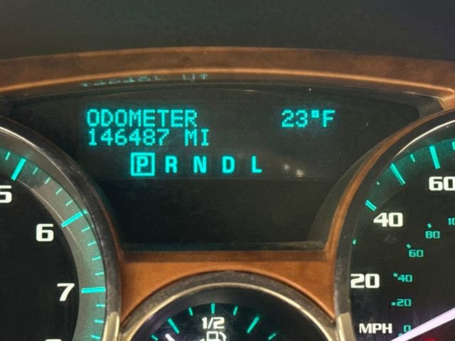 Used 2010 Buick Enclave CXL image 9