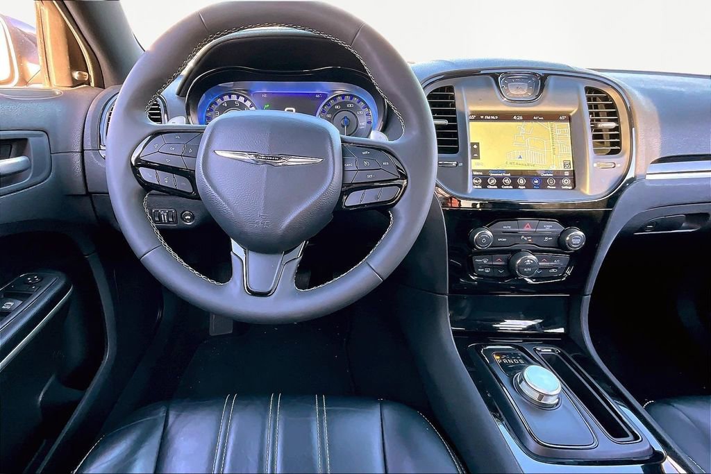Used 2023 Chrysler 300 S image 8