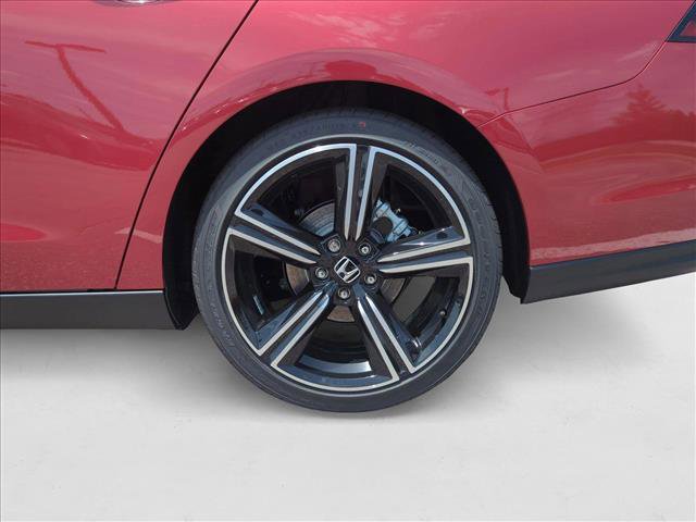 Used 2025 Honda Accord Sport image 10