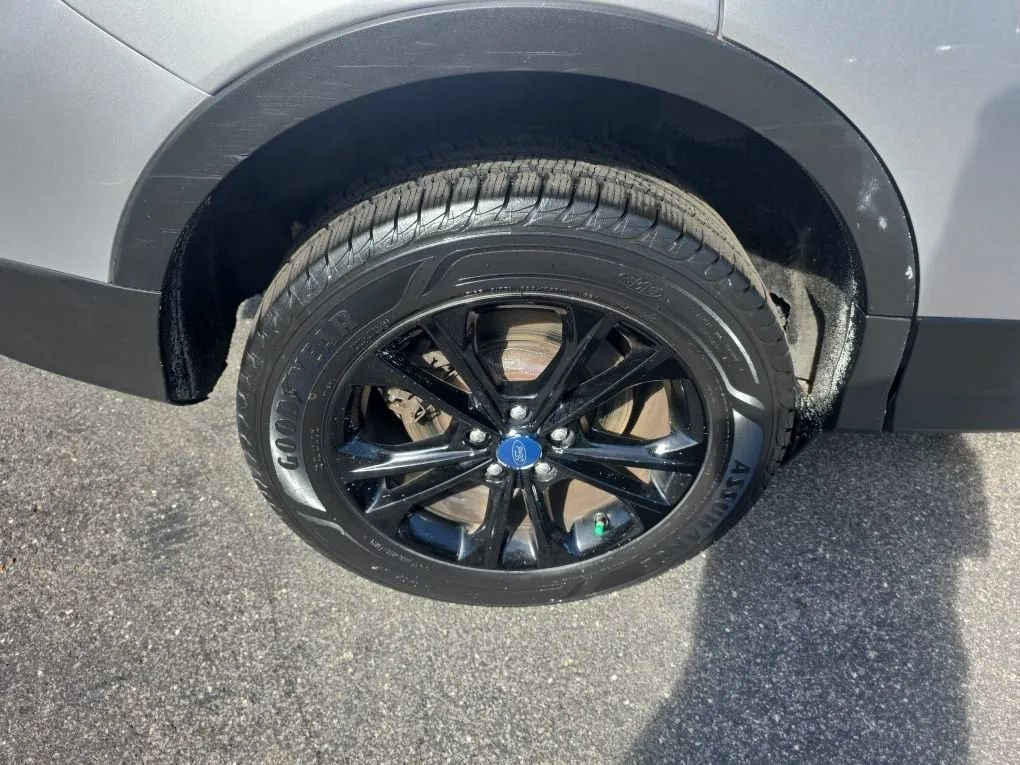 Used 2019 Ford Escape SE AWD/4WD image 15