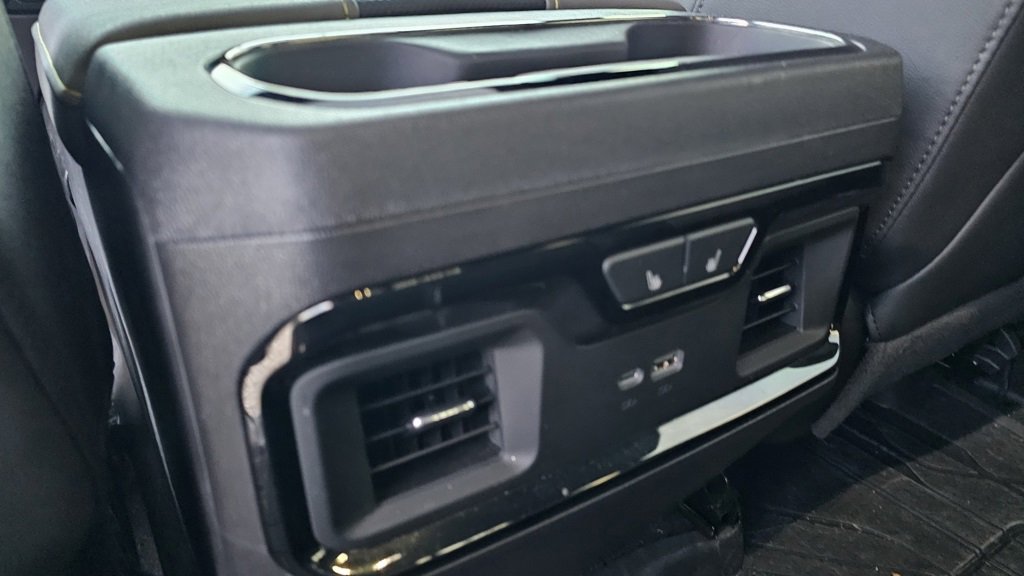 Used 2024 Chevrolet Silverado 1500 ZR2 w/ Technology Package image 10