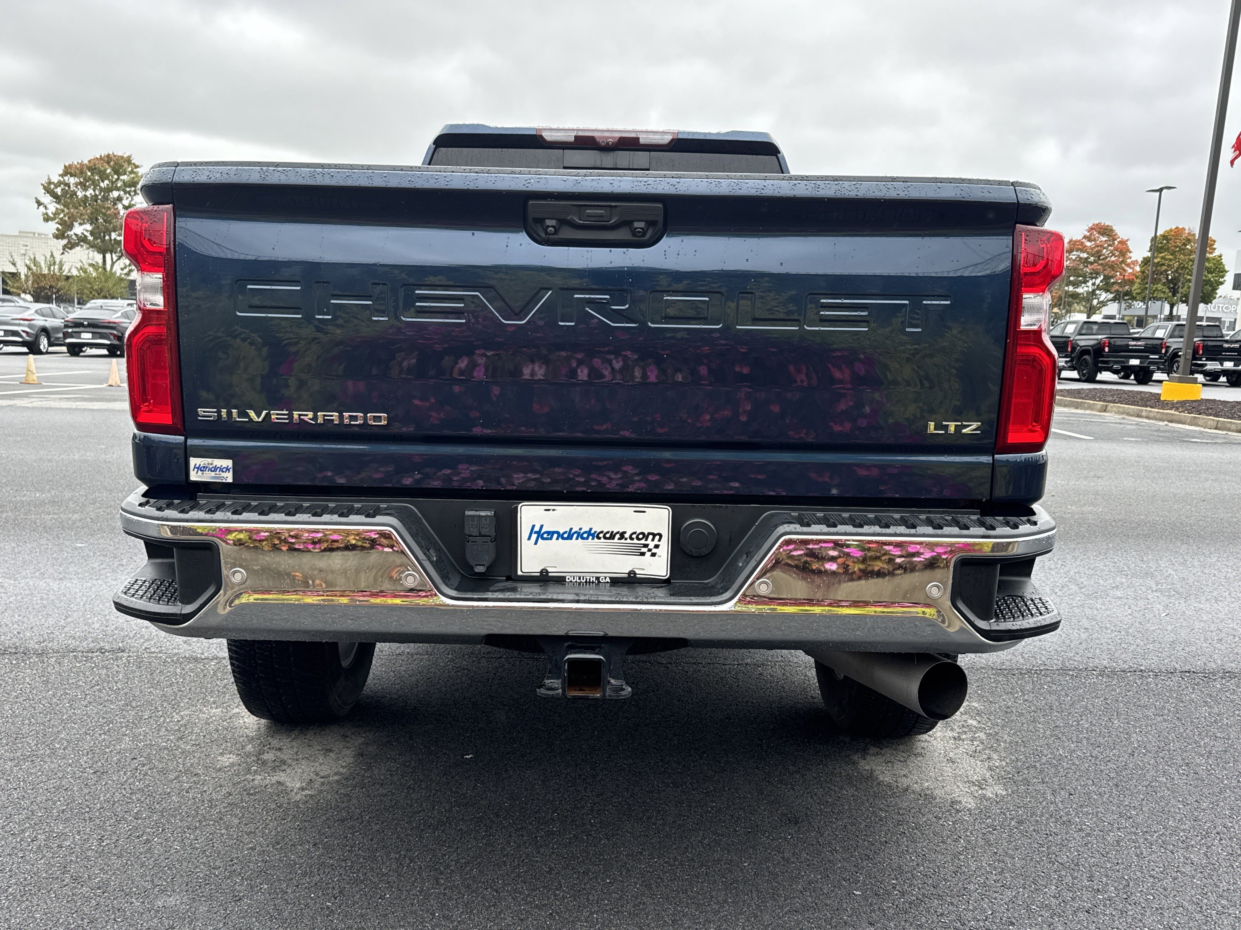 Used 2021 Chevrolet Silverado 3500 LTZ w/ LTZ Premium Package image 9