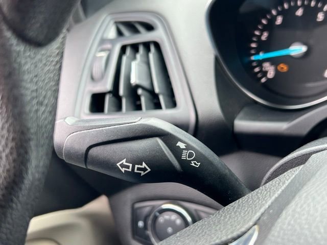 Used 2015 Ford Escape SE image 16
