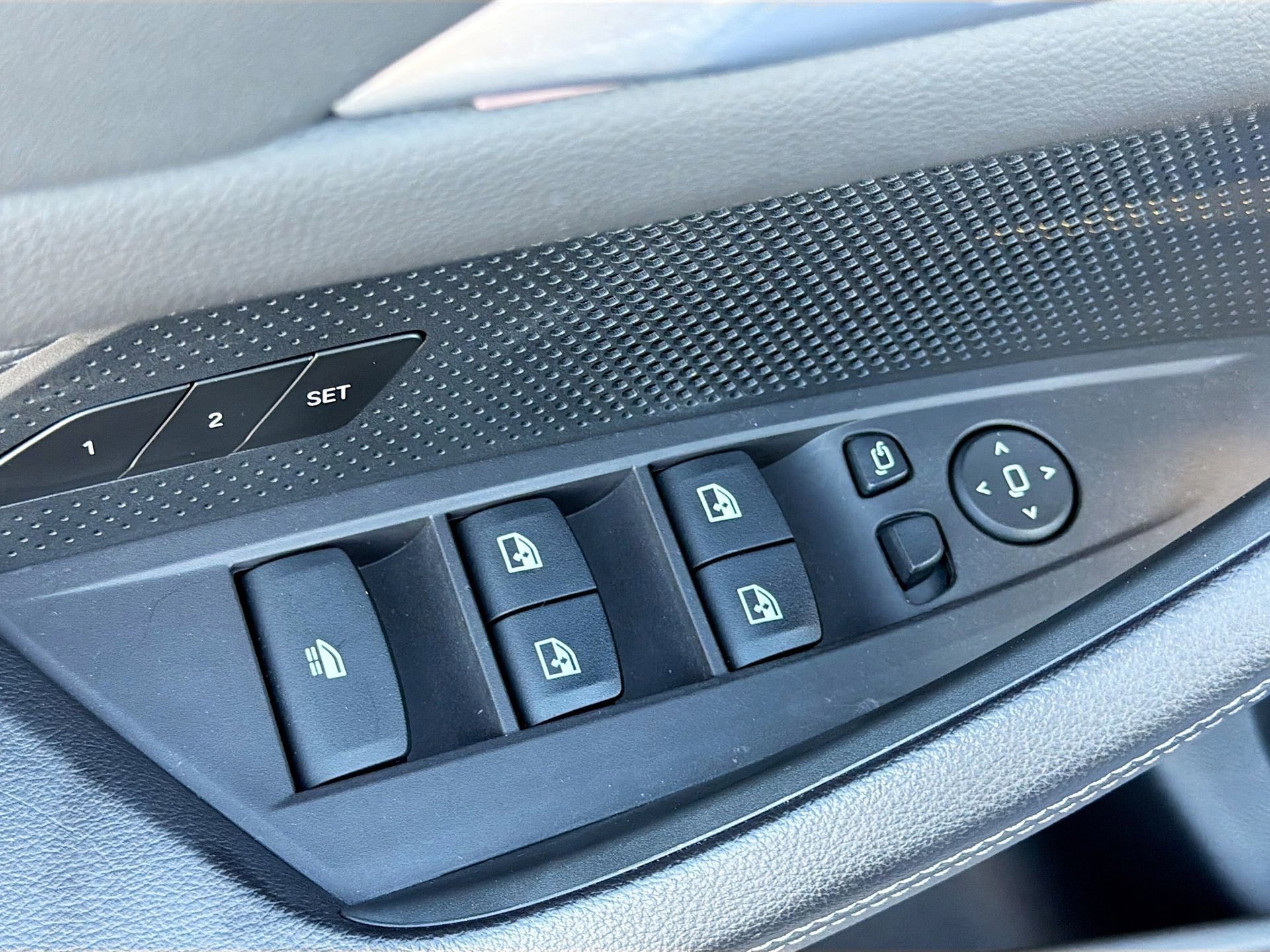 Certified 2025 BMW 430i Convertible image 22