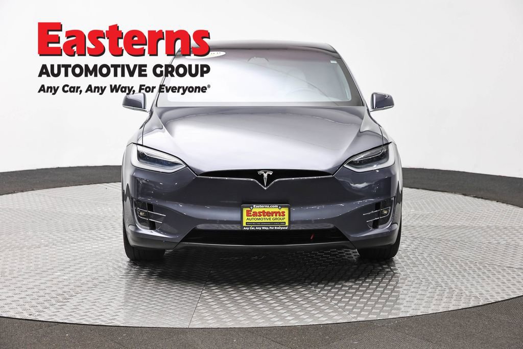 Used 2018 Tesla Model X 75D AWD/4WD image 2