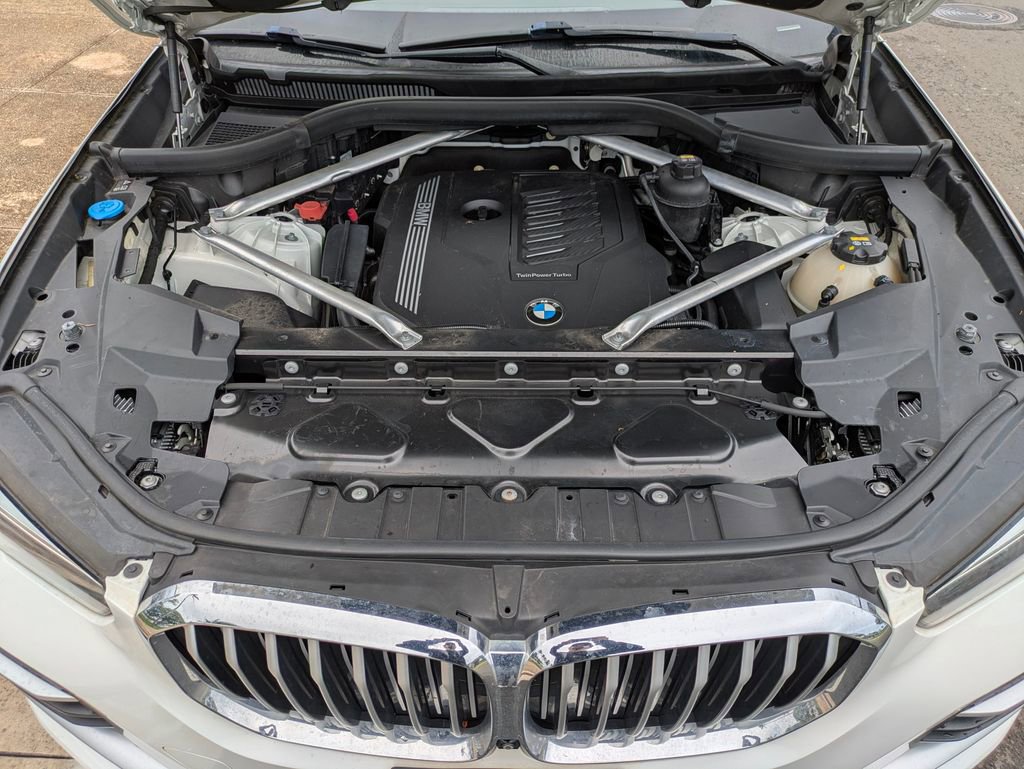 Used 2019 BMW X5 xDrive40i AWD/4WD image 8