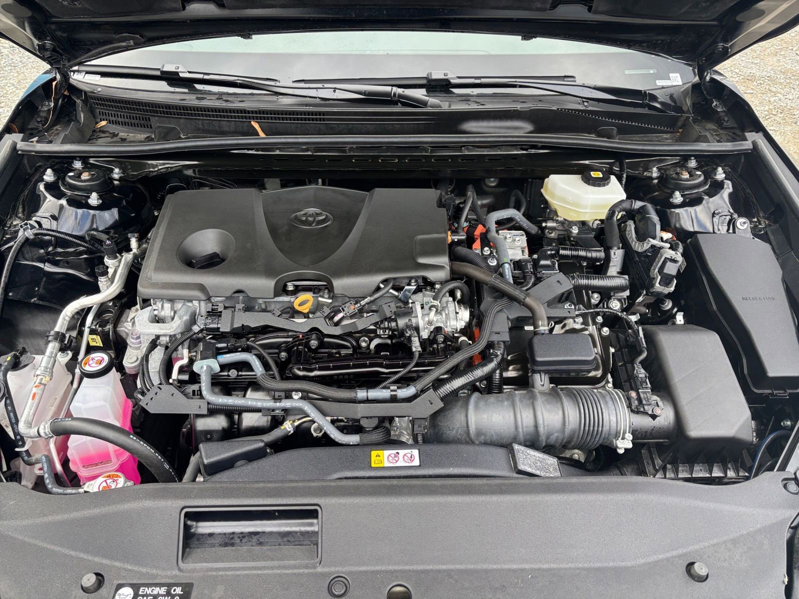 Used 2025 Toyota Camry LE image 28