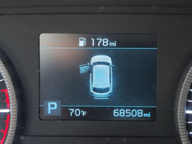 Used 2021 Kia Telluride S AWD/4WD image 14