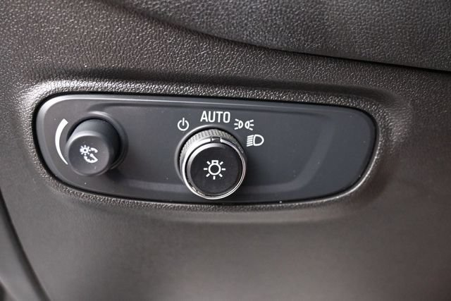 Used 2024 Chevrolet Equinox LS w/ LS Convenience Package FWD image 23