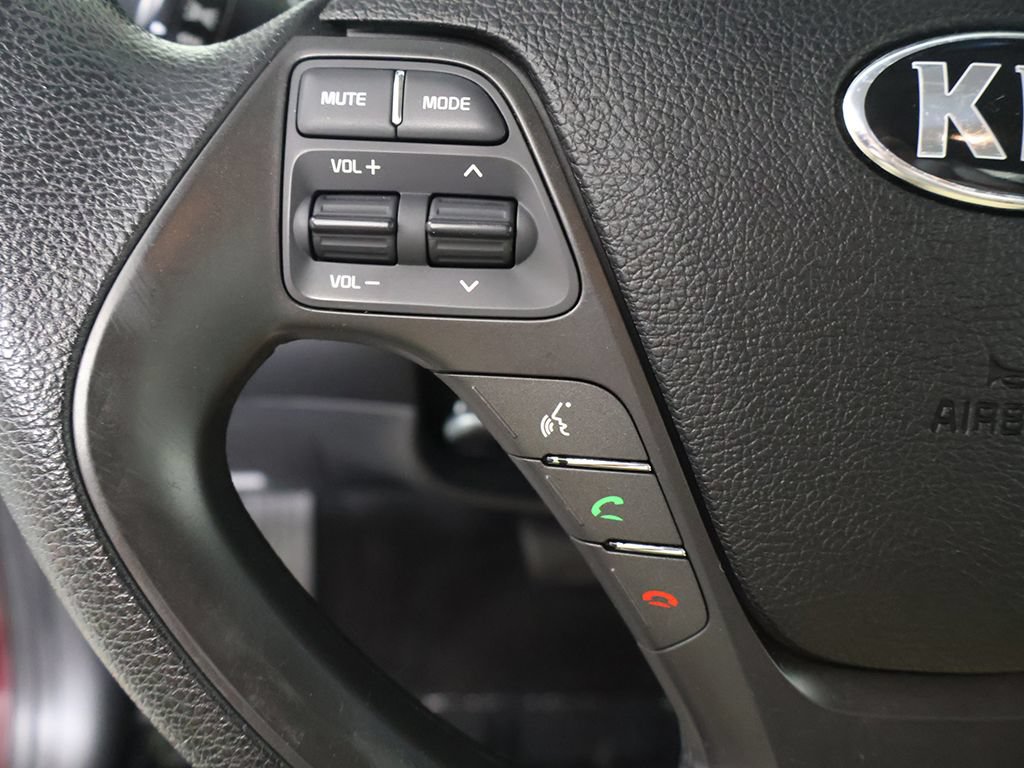Used 2018 Kia Forte LX FWD image 33