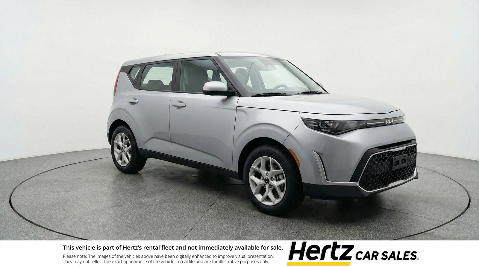 Used 2025 Kia Soul LX w/ LX Technology Package FWD image 1