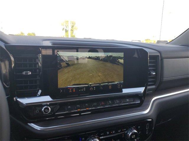 New 2026 GMC Sierra 1500 SLT image 18