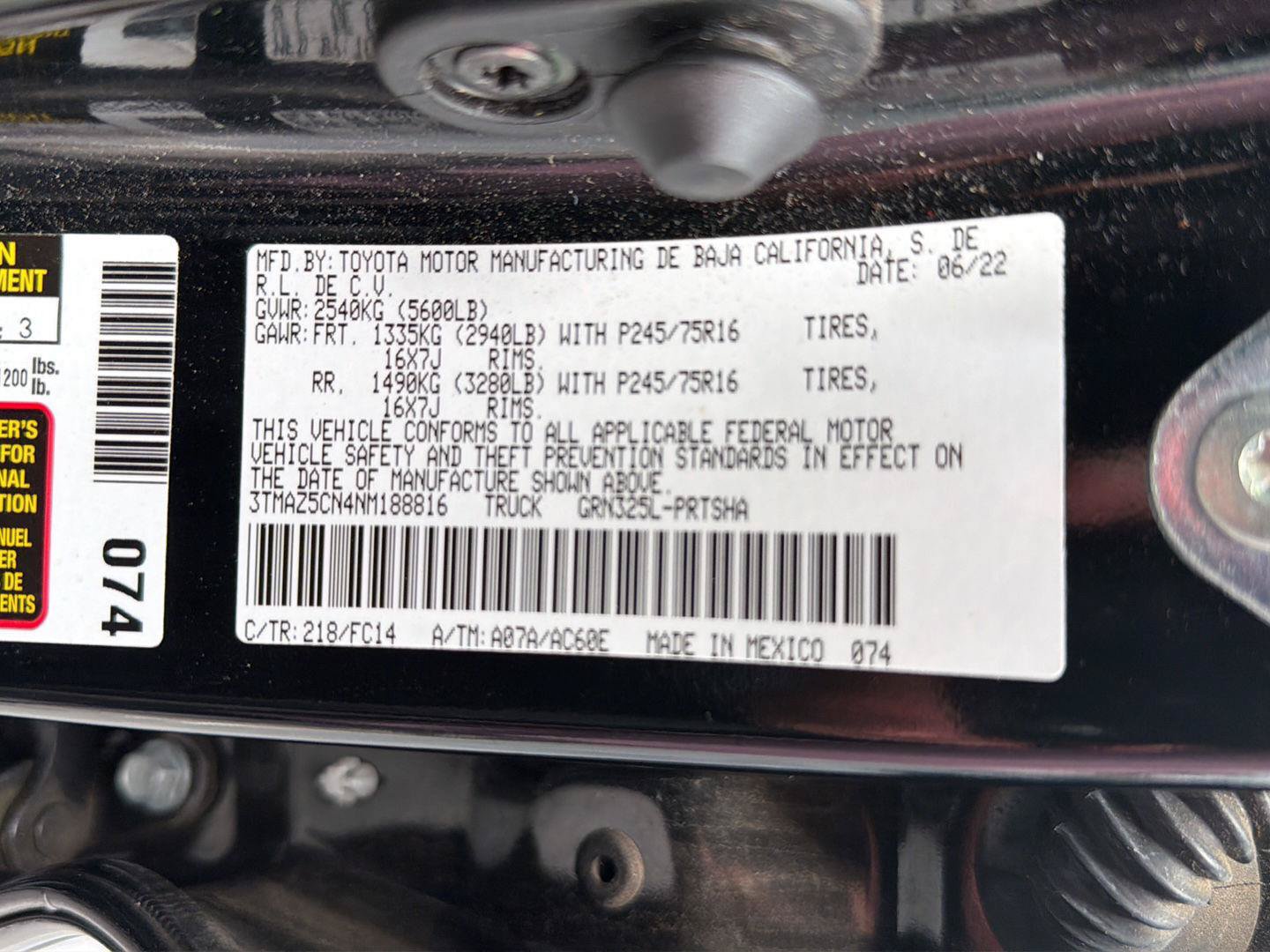 Used 2022 Toyota Tacoma SR5 RWD image 39