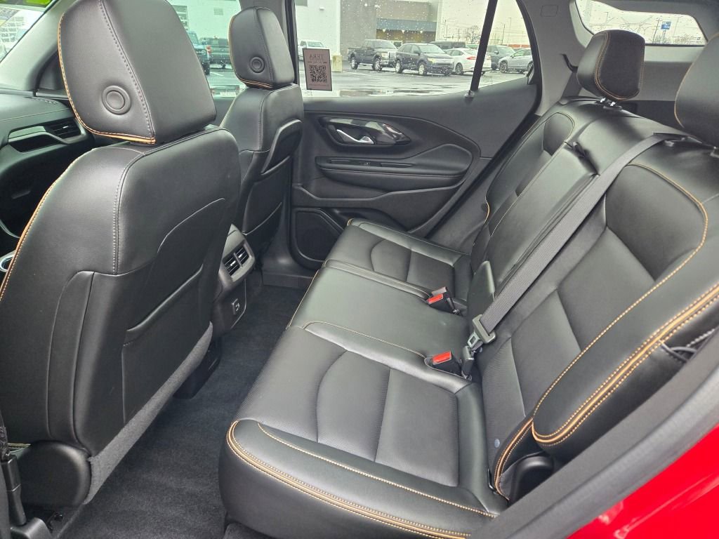 Used 2024 GMC Terrain AT4 w/ Infotainment Package II image 19