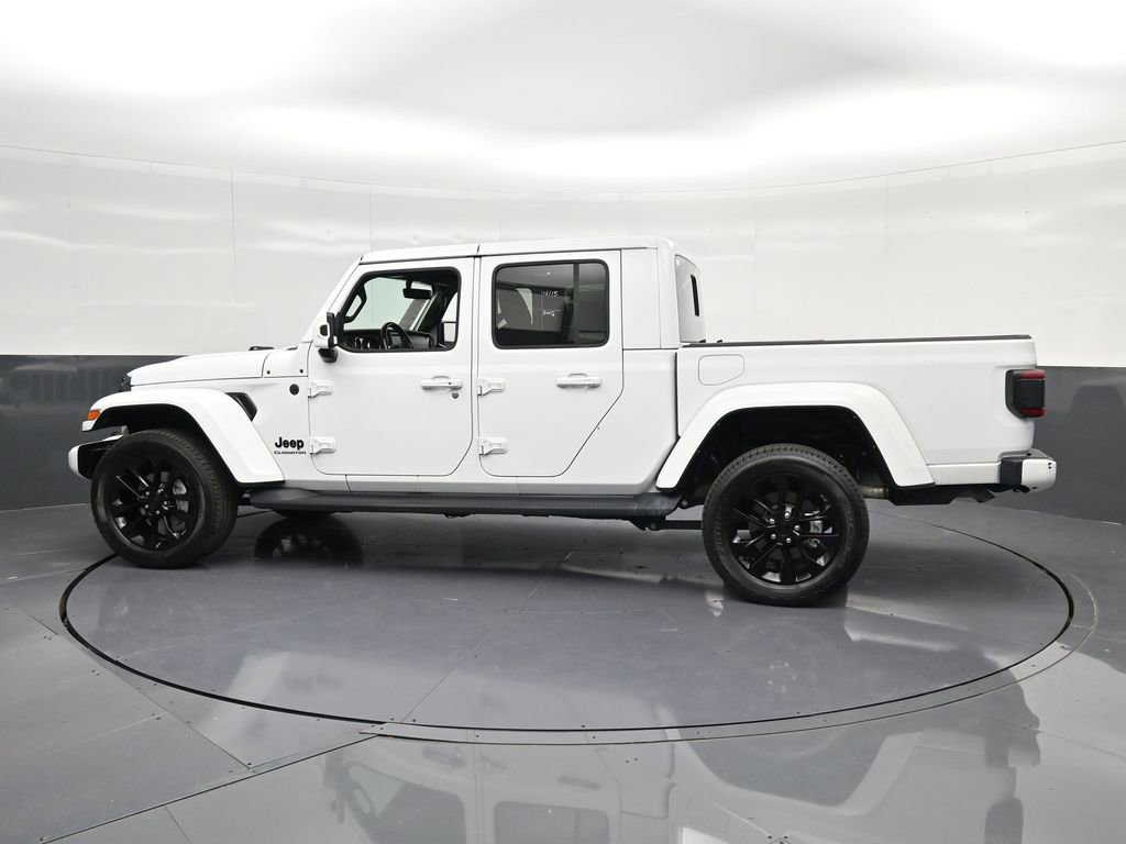 Used 2021 Jeep Gladiator Overland image 8