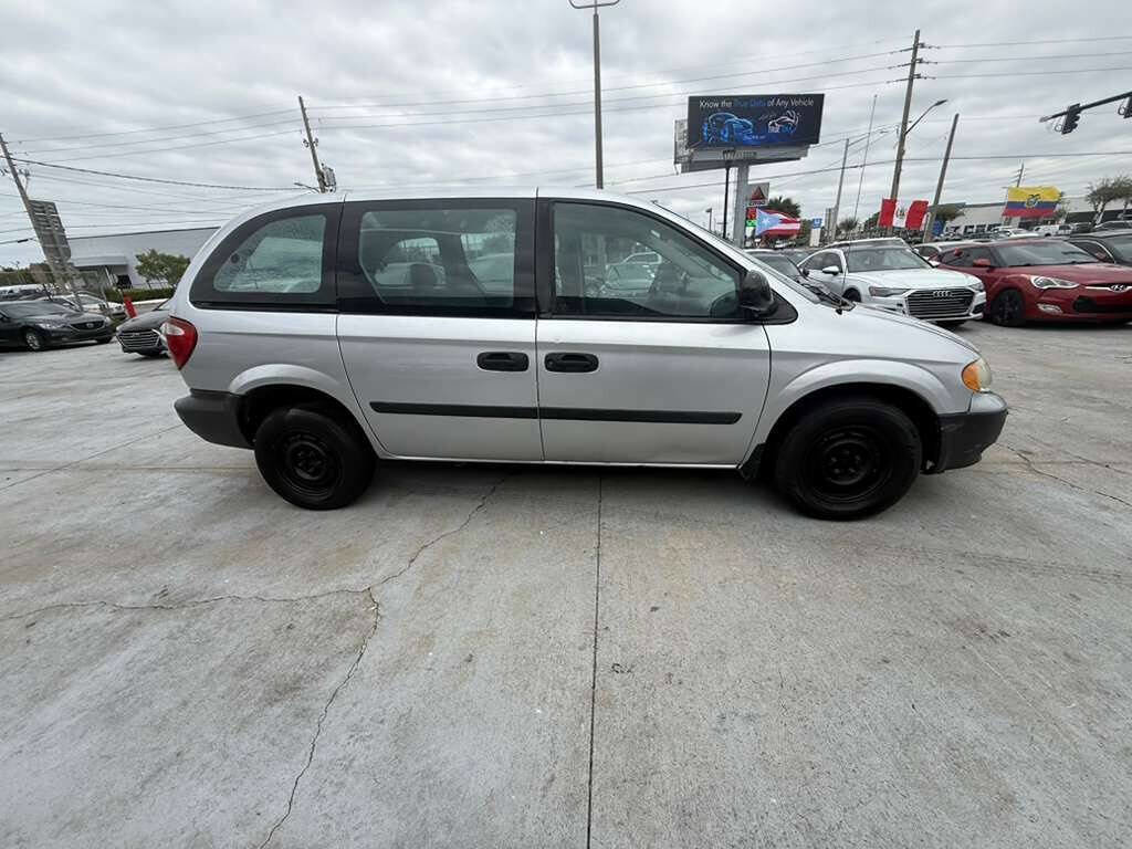 Used 2005 Dodge Caravan SE w/ Popular Equipment Group image 3