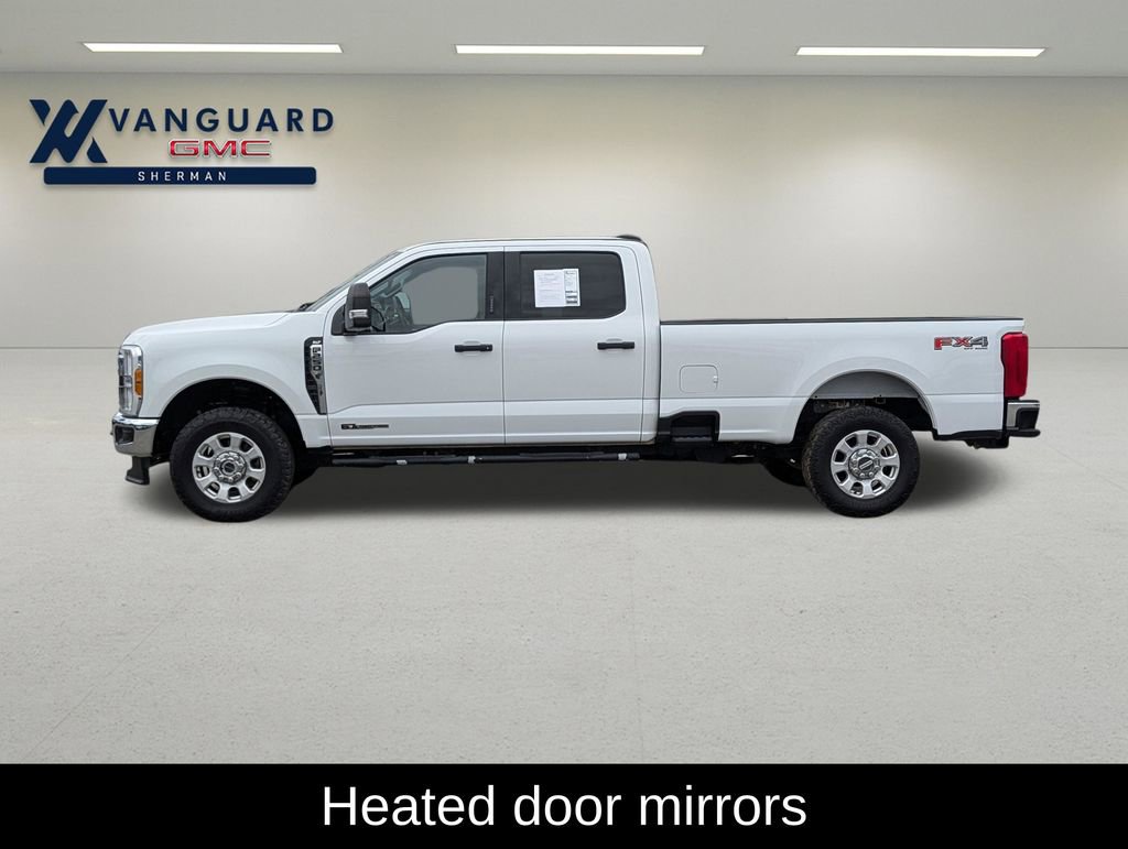 Used 2023 Ford F250 XLT w/ FX4 Off-Road Package image 4