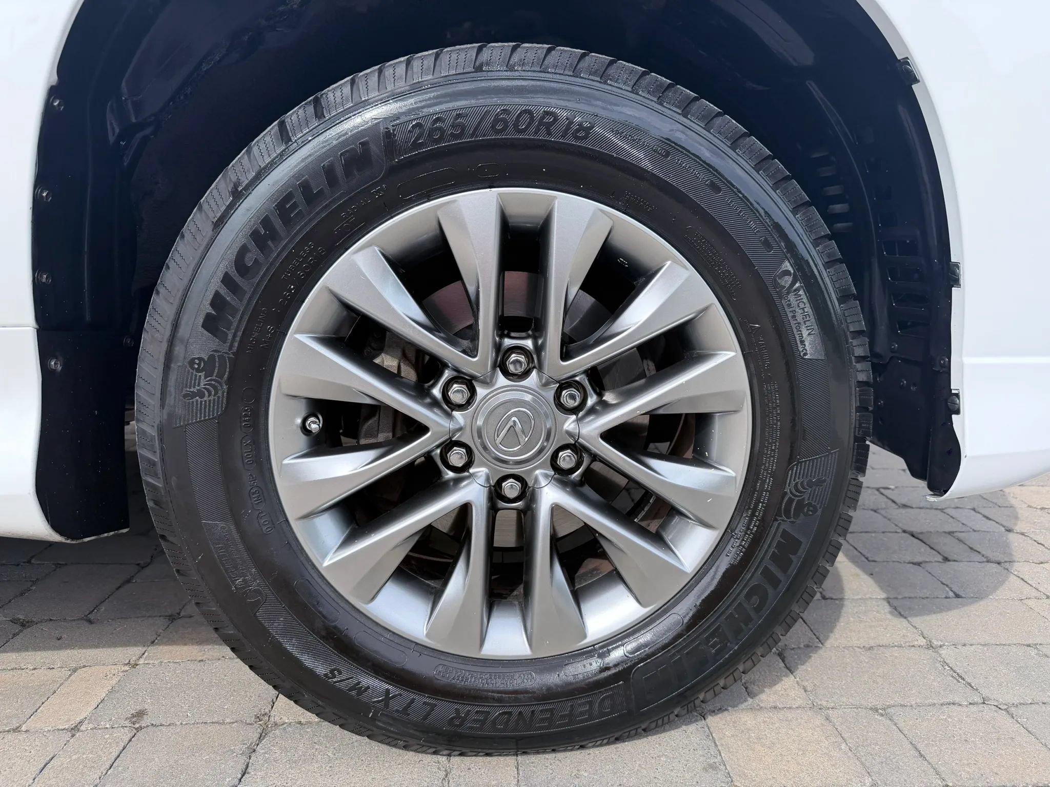 Used 2017 Lexus GX 460 Luxury AWD/4WD image 23