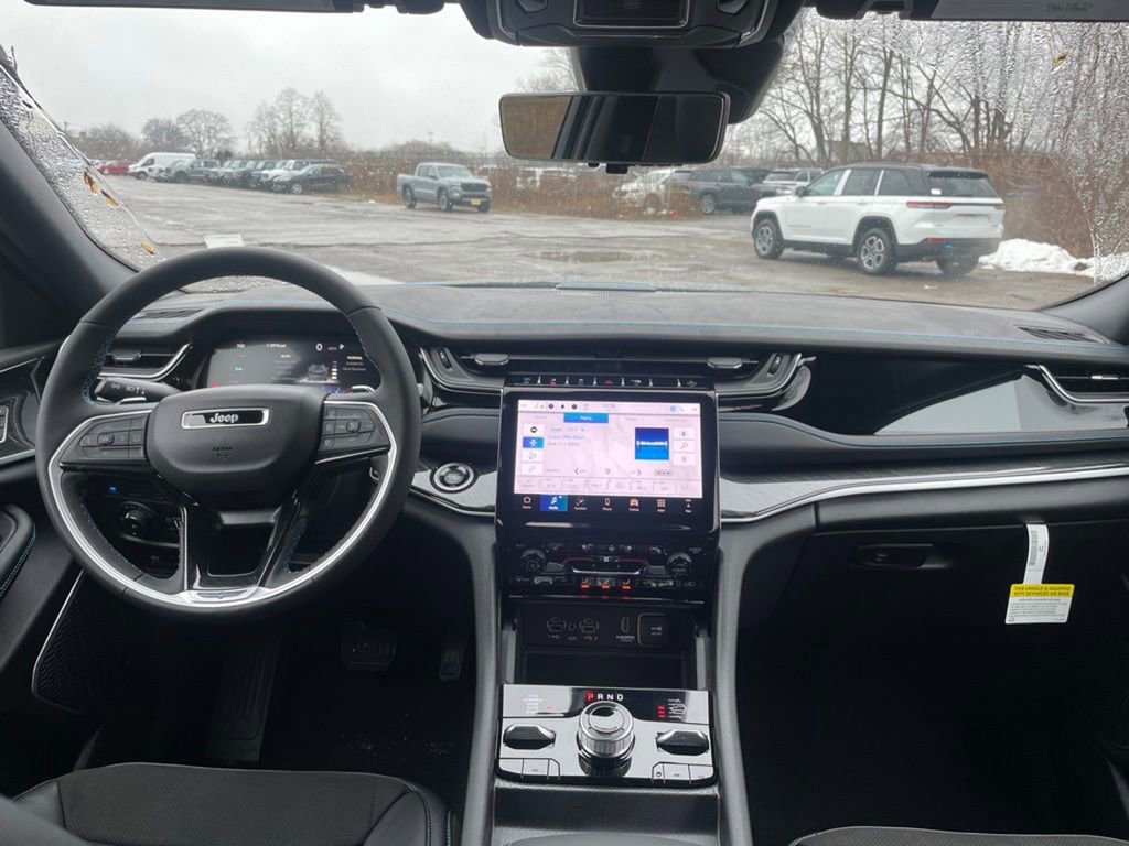 Used 2024 Jeep Grand Cherokee Trailhawk w/ Luxury Tech Group III image 20