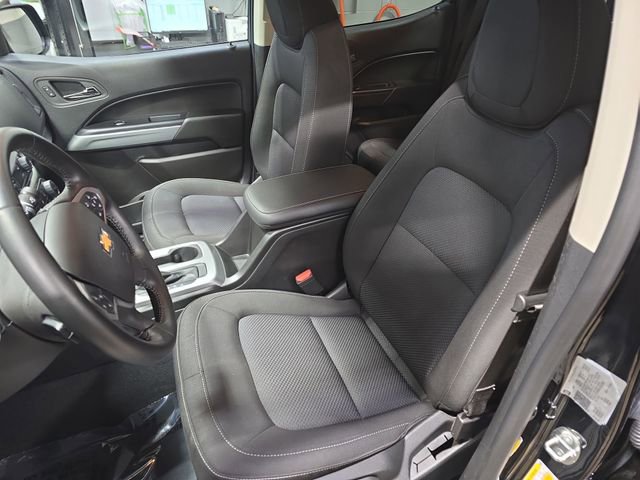 Used 2022 Chevrolet Colorado LT w/ LT Convenience Package image 18
