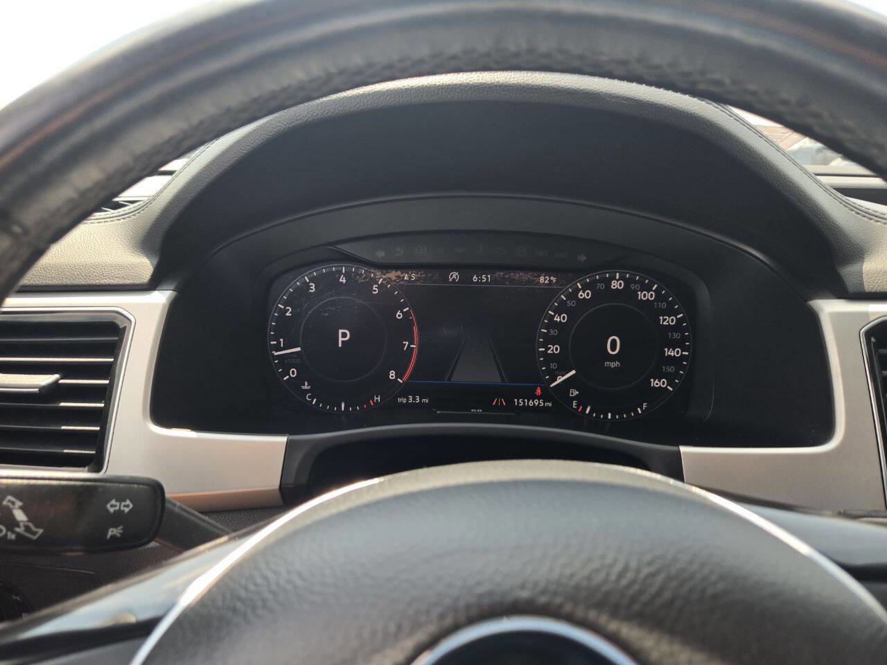 Used 2018 Volkswagen Atlas SEL Premium image 46