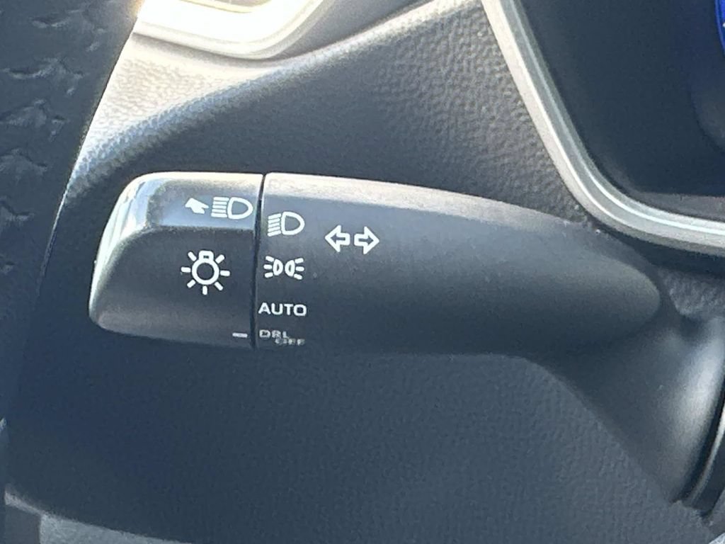 Used 2022 Toyota Corolla LE w/ Premium Interior Package FWD image 17