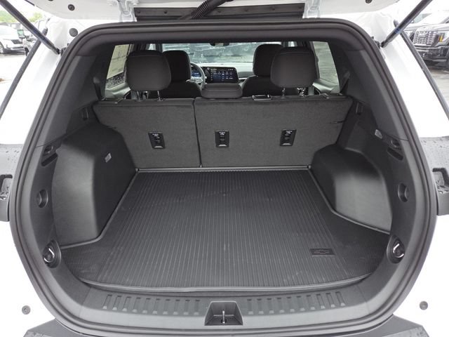New 2026 Chevrolet Equinox LT w/ Safety and Technology Package AWD/4WD image 24
