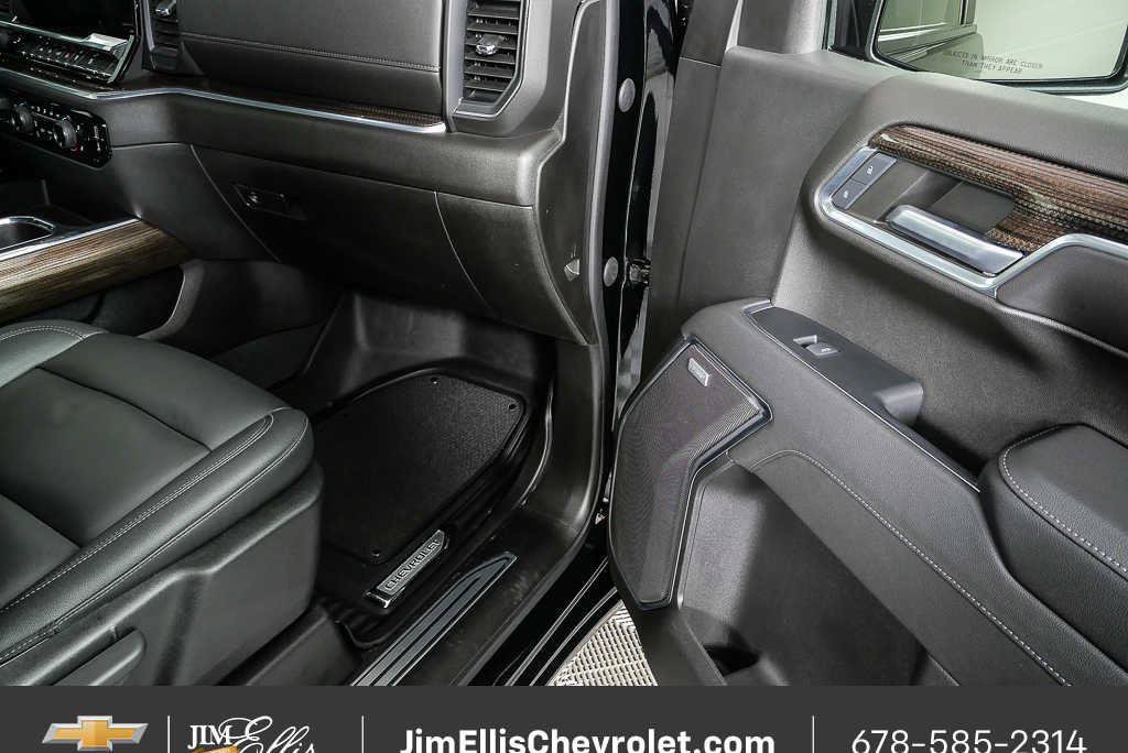 Certified 2022 Chevrolet Silverado 1500 RST w/ Convenience Package II AWD/4WD image 24