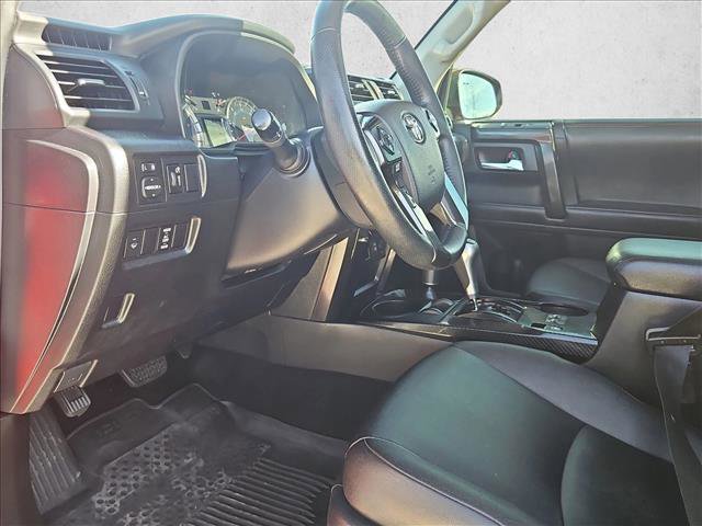 Used 2018 Toyota 4Runner TRD Off-Road Premium image 10